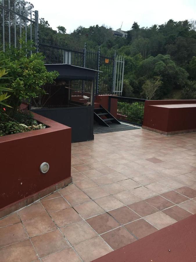 Oyster Walk On Main Apartment นิสนา ภายนอก รูปภาพ